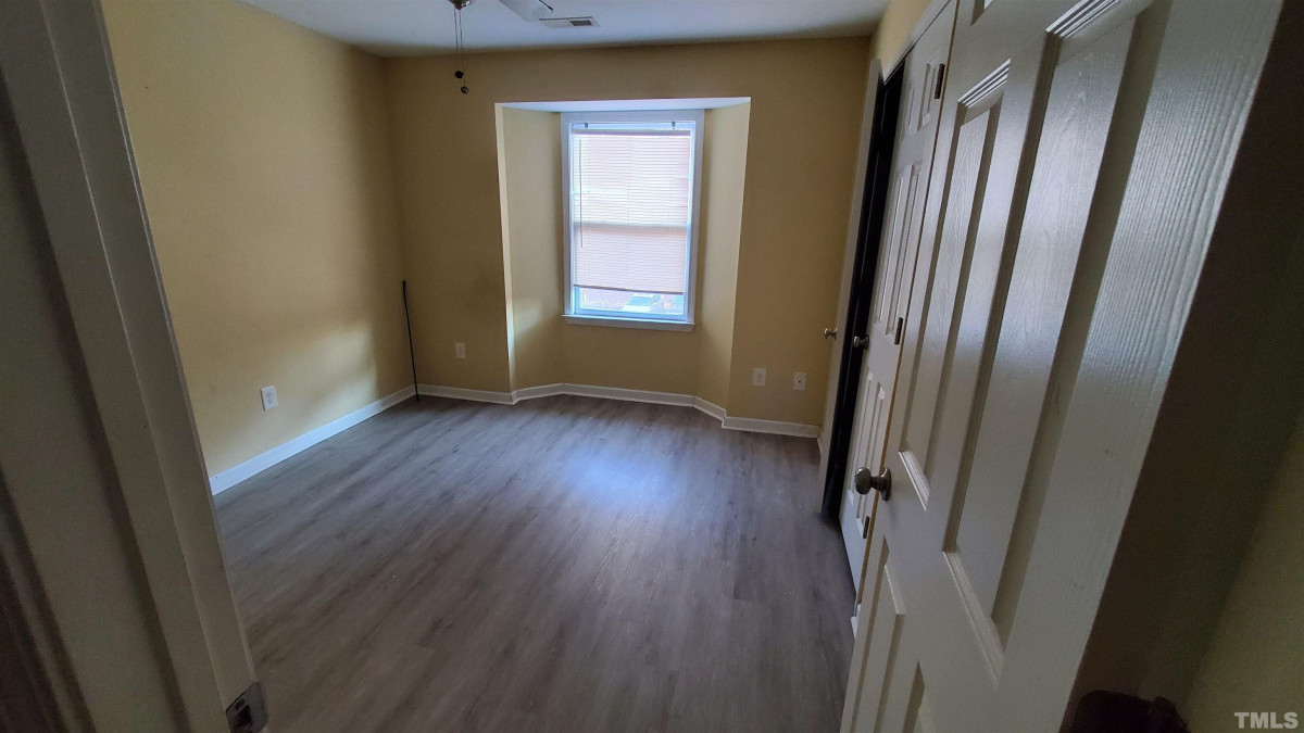 1341 Park Glen Dr, Raleigh, NC 27610 Raleigh Realty